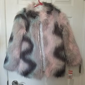Price drop⬇️NWT Cat &Jack fur coat⤵️